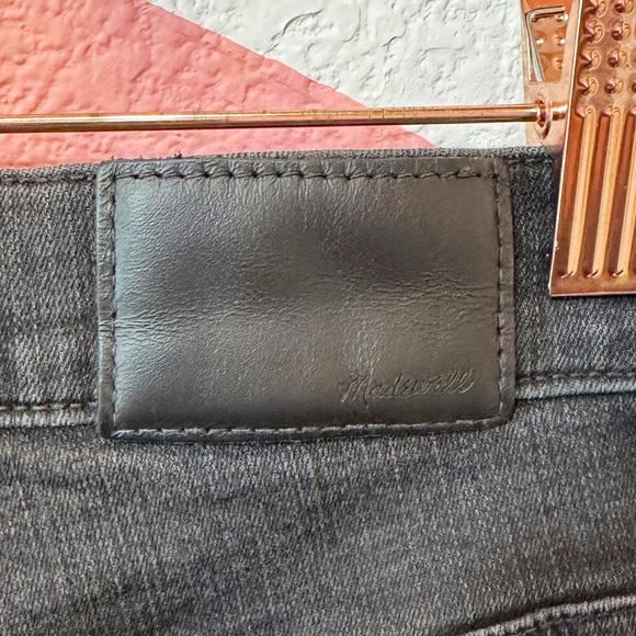 Madewell 10" High-Rise Skinny Jeans in Berkeley Black Button Fly 26 - Picture 5 of 11